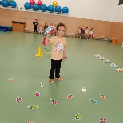 1000041749