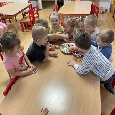 5946bbc9 8ea5 4535 A2ba C255bfba635c